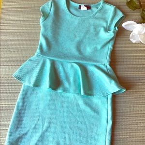 🍪 Girls peplum dress